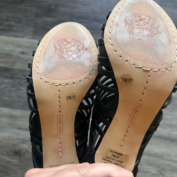 Vince Camuto 7.5 black strap heels - Picture 6 of 6